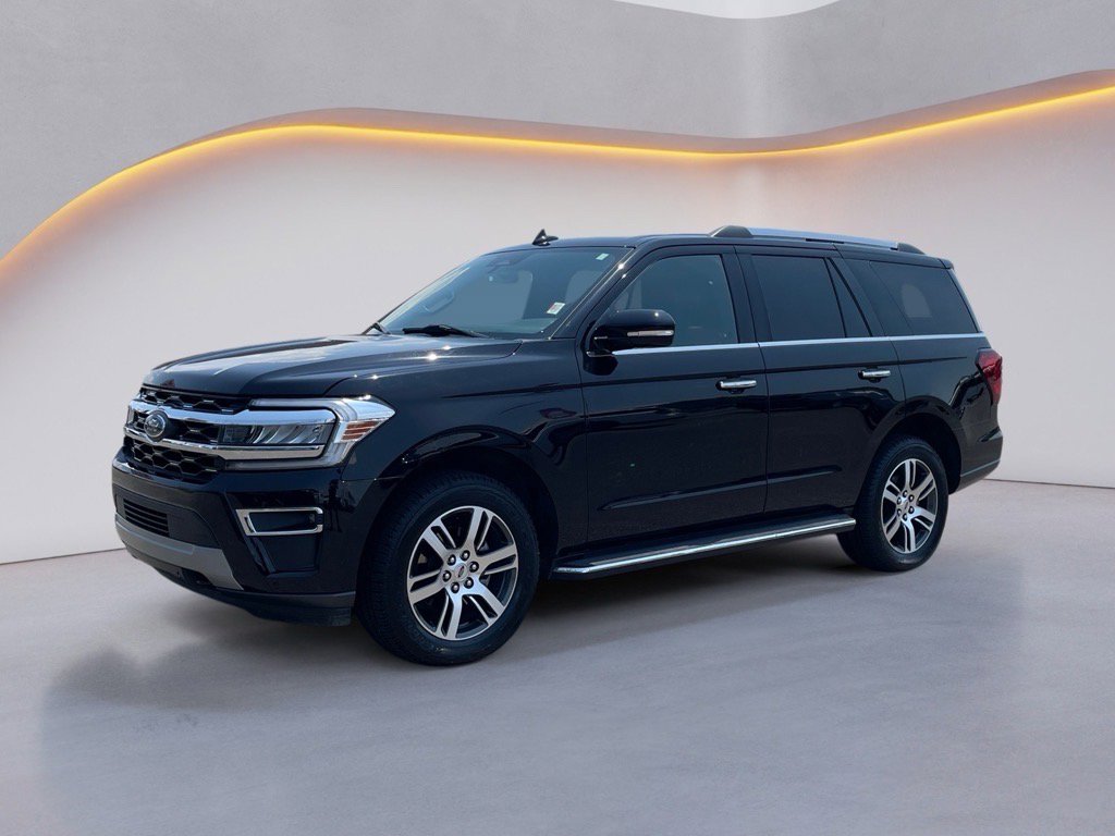 Used 2023 Ford Expedition Limited AWD/4WD image 3