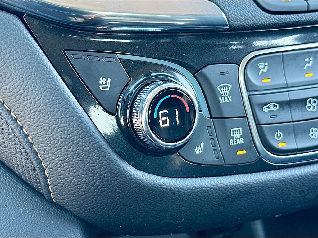 Used 2024 Chevrolet Equinox Premier image 21