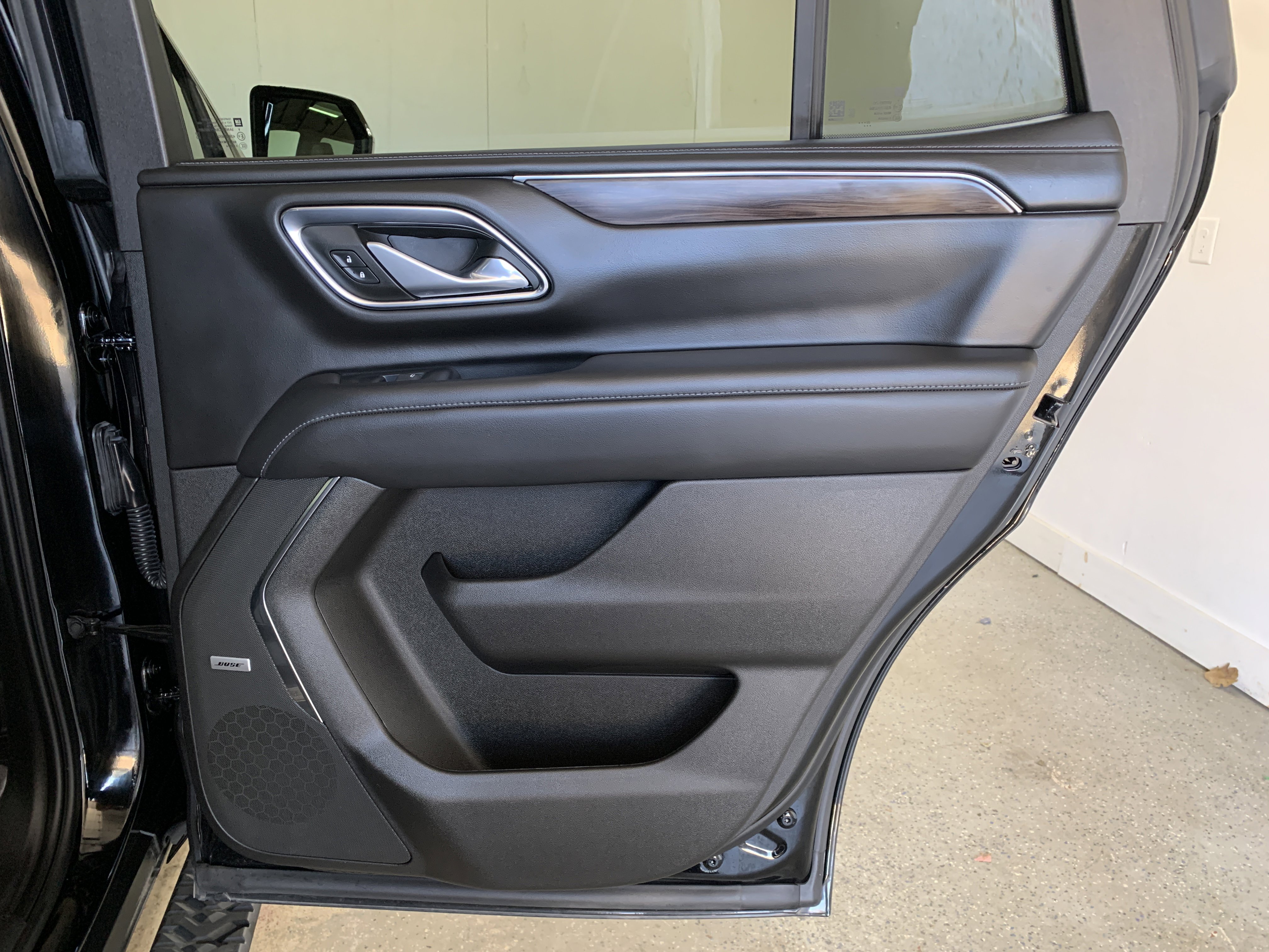 Used 2023 Chevrolet Tahoe Z71 image 40