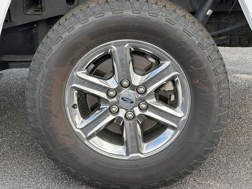 Used 2025 Ford F150 XLT w/ Equipment Group 301A Standard image 9