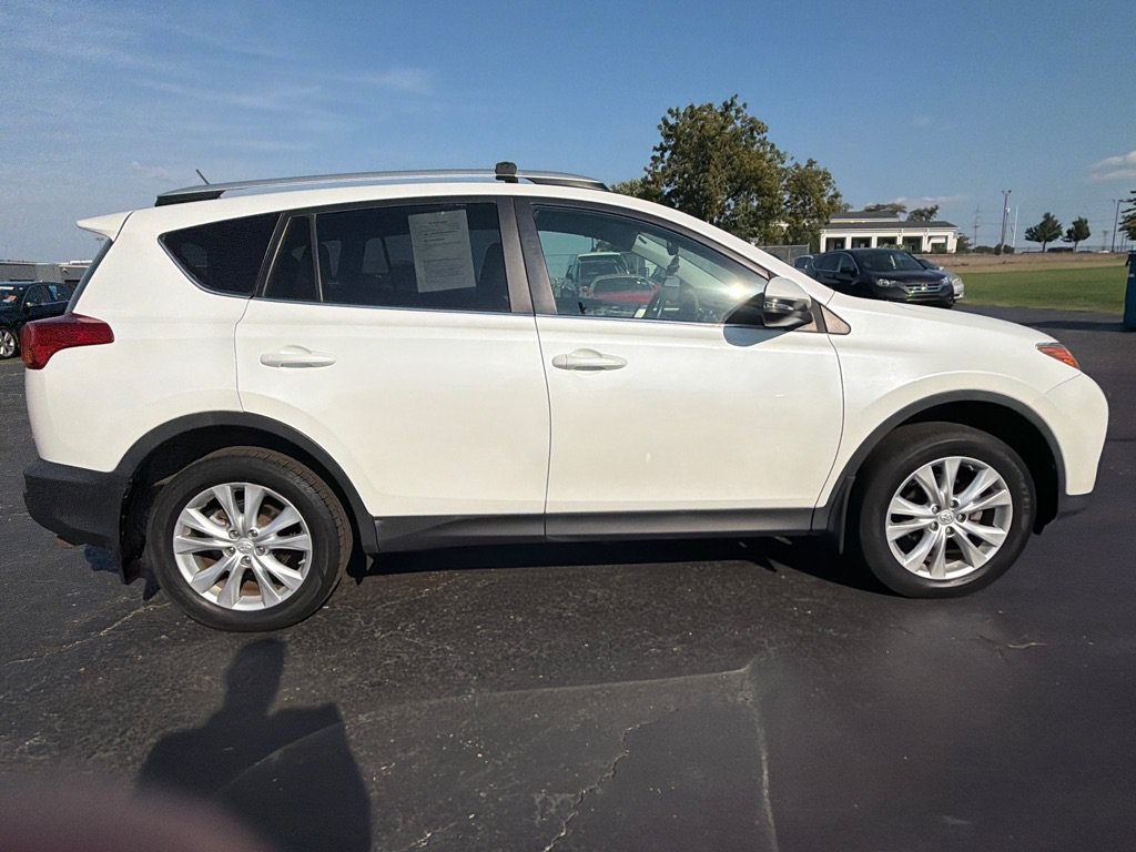 Used 2014 Toyota RAV4 Limited AWD/4WD image 8