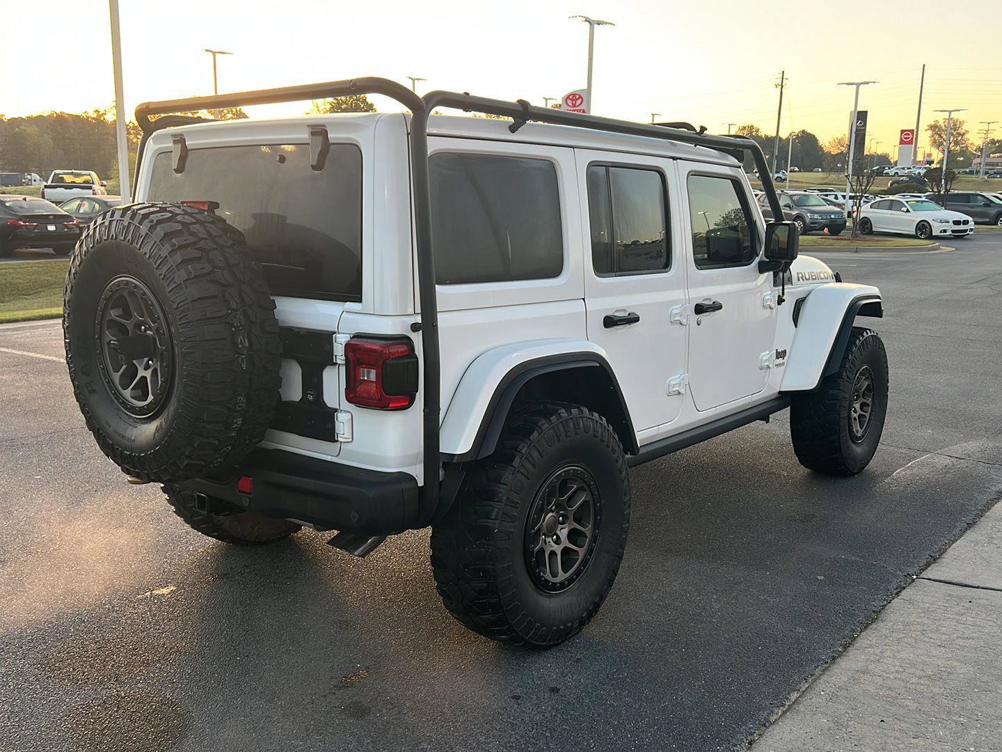 Used 2022 Jeep Wrangler Unlimited Rubicon w/ Xtreme Recon 35" Tire Package image 6