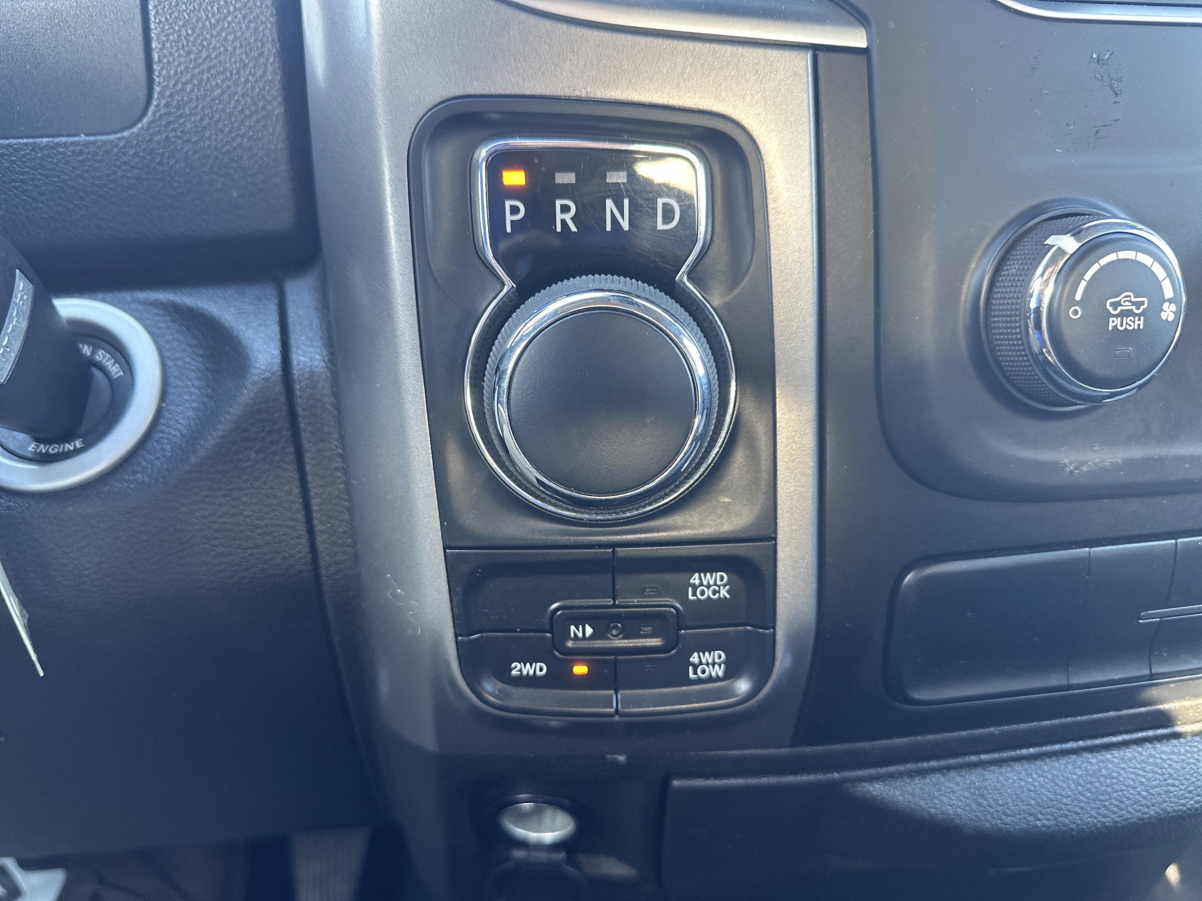 Used 2024 RAM 1500 Classic SLT AWD/4WD image 23