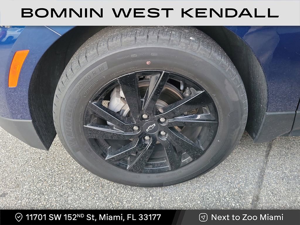 Used 2023 Chevrolet Equinox LS w/ Midnight Edition image 6