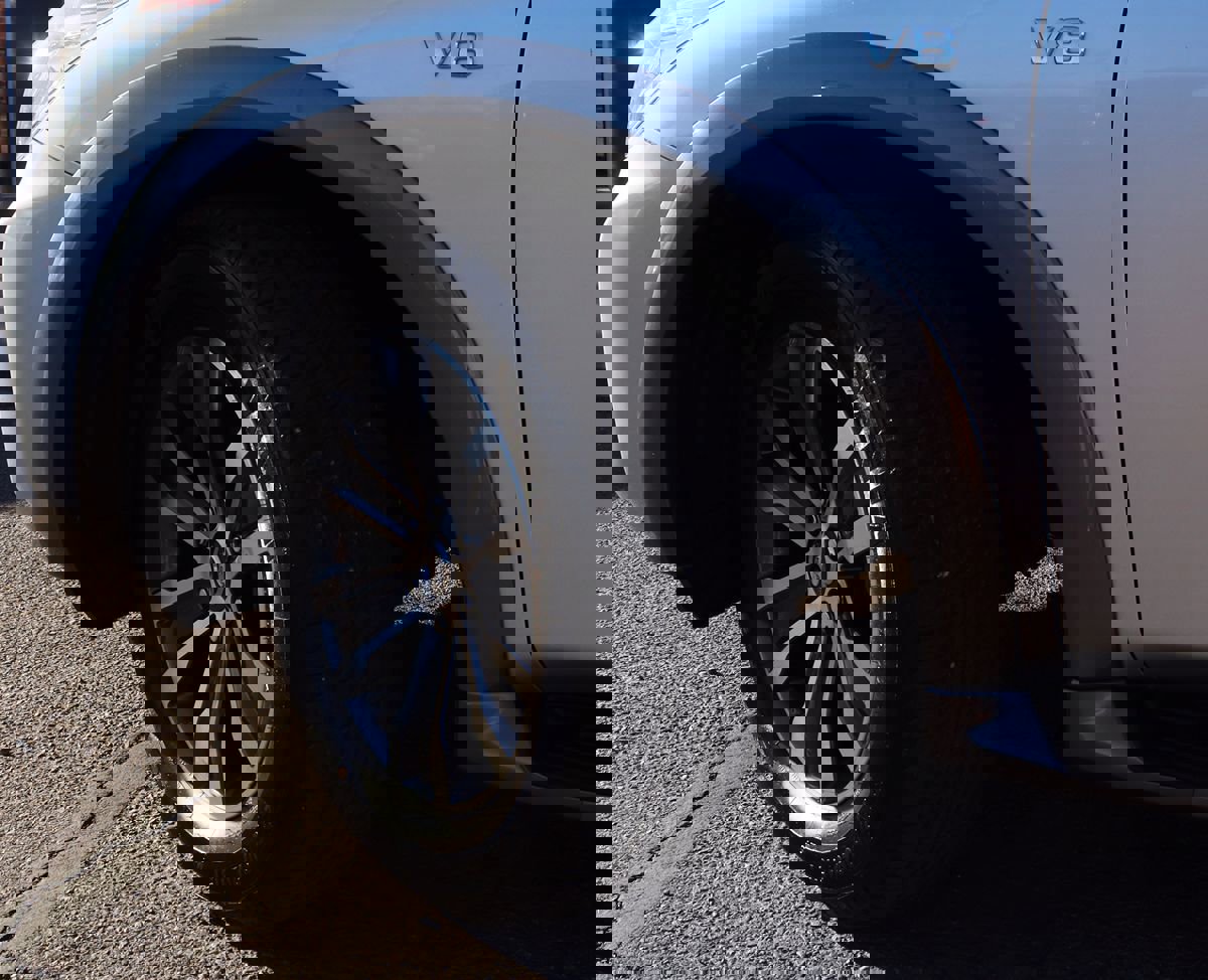 Used 2019 Nissan Armada SL w/ Premium Package image 6