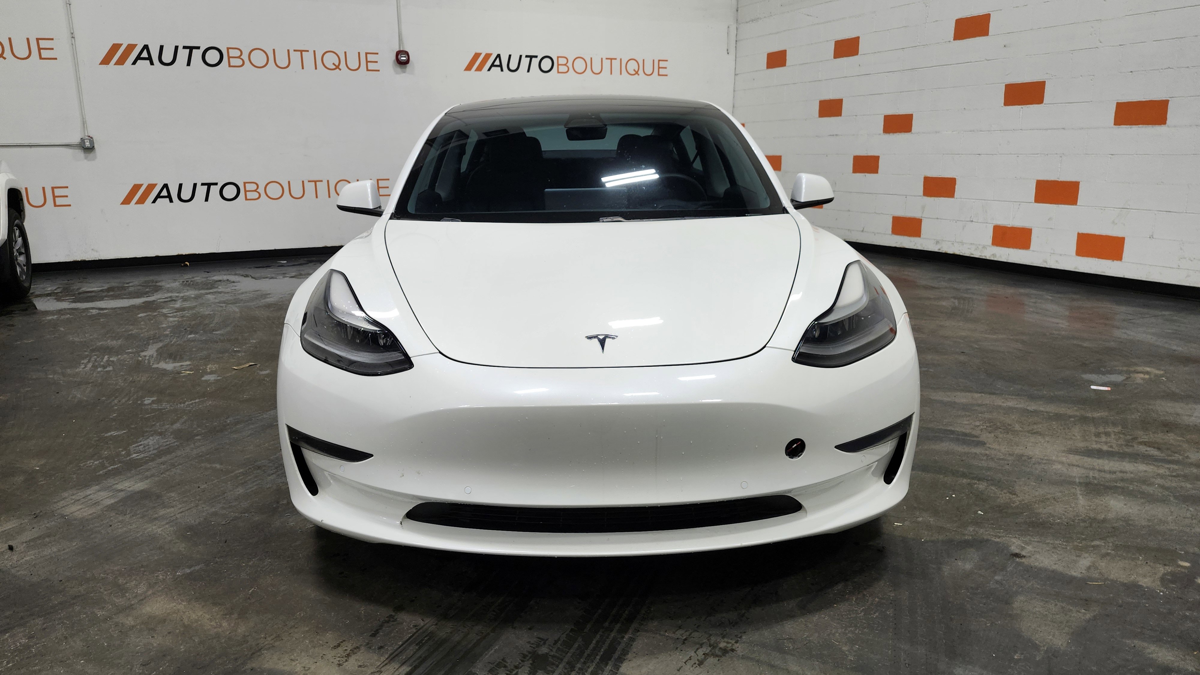 Used 2021 Tesla Model 3 Standard Range Plus image 11