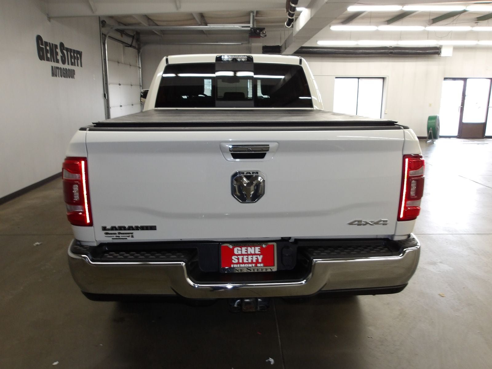 Used 2019 RAM 2500 Laramie AWD/4WD image 5