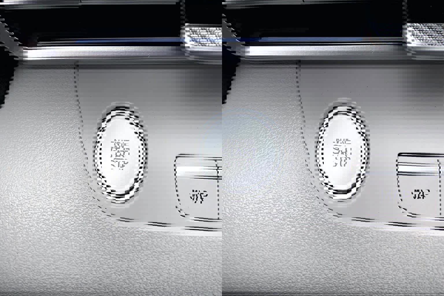 Used 2021 Hyundai Elantra Limited image 34