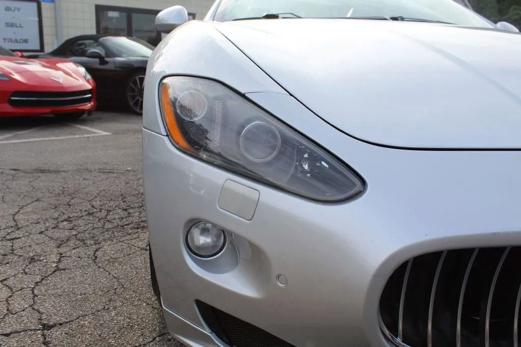 Used 2011 Maserati GranTurismo Convertible RWD image 15