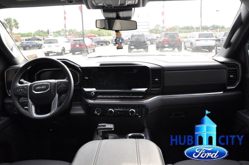 Used 2024 GMC Sierra 1500 Elevation RWD image 18