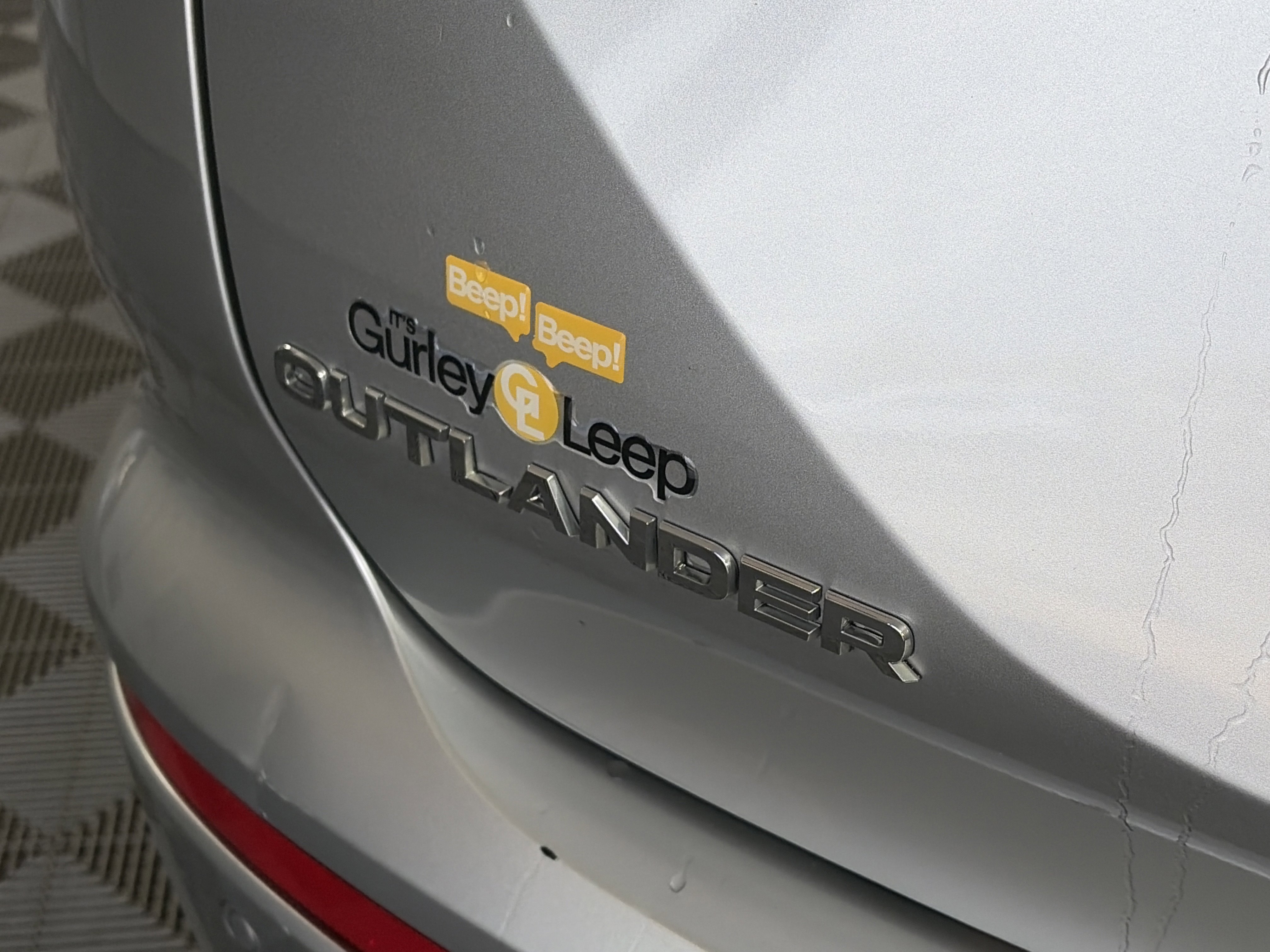 Used 2024 Mitsubishi Outlander SE FWD image 17