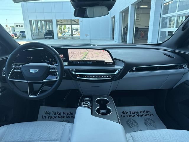 Certified 2024 Cadillac Lyriq Luxury w/ LPO, Floor Liner Package AWD/4WD image 65
