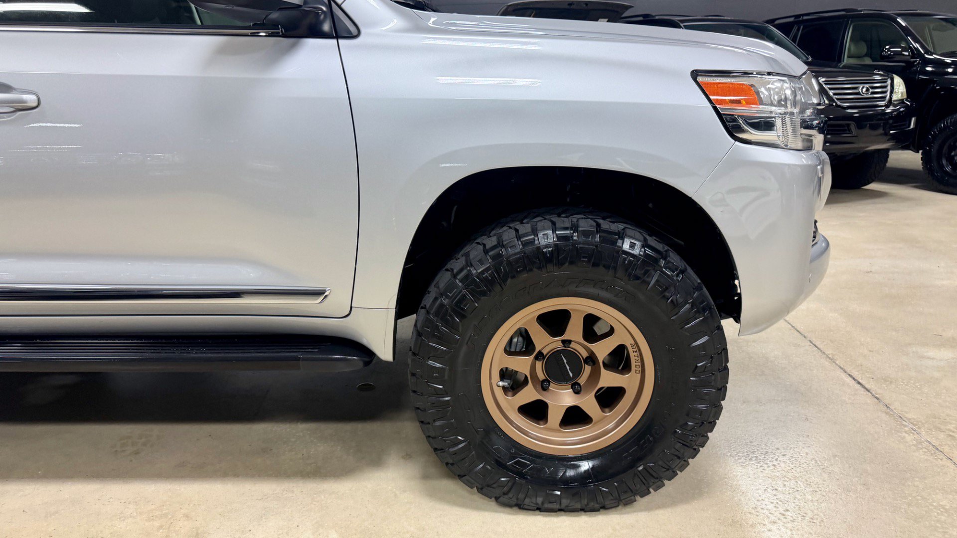 Used 2016 Toyota Land Cruiser AWD/4WD image 21