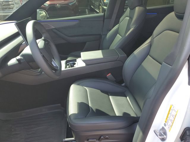 Used 2026 Tesla Model Y AWD image 16