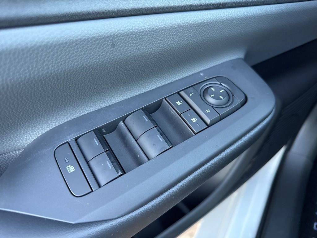 New 2026 Toyota Prius LE image 23