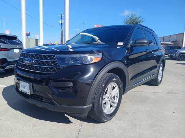 Used 2022 Ford Explorer XLT RWD image 3