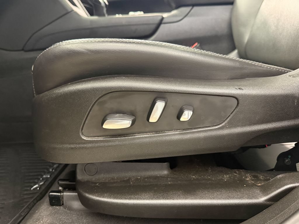 Used 2021 Cadillac XT5 Sportv AWD/4WD image 19