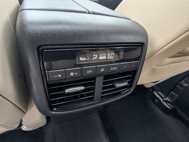 Used 2016 MAZDA CX-9 Touring FWD image 16