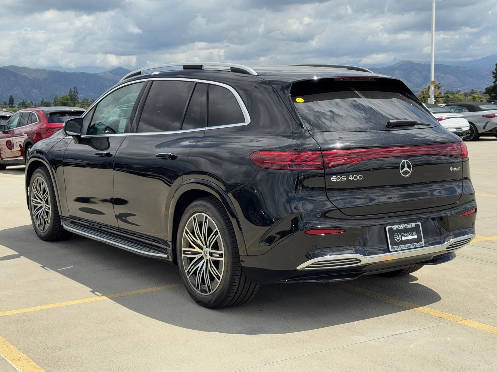 New 2026 Mercedes-Benz EQS 400 4MATIC SUV image 7