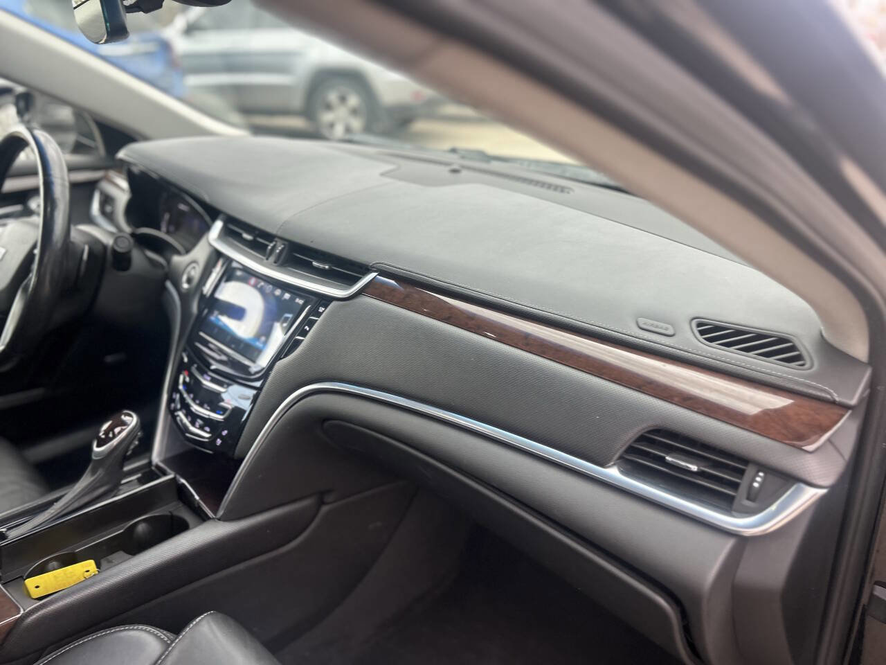 Used 2016 Cadillac XTS Luxury image 22