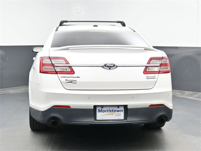 Used 2013 Ford Taurus SHO image 13