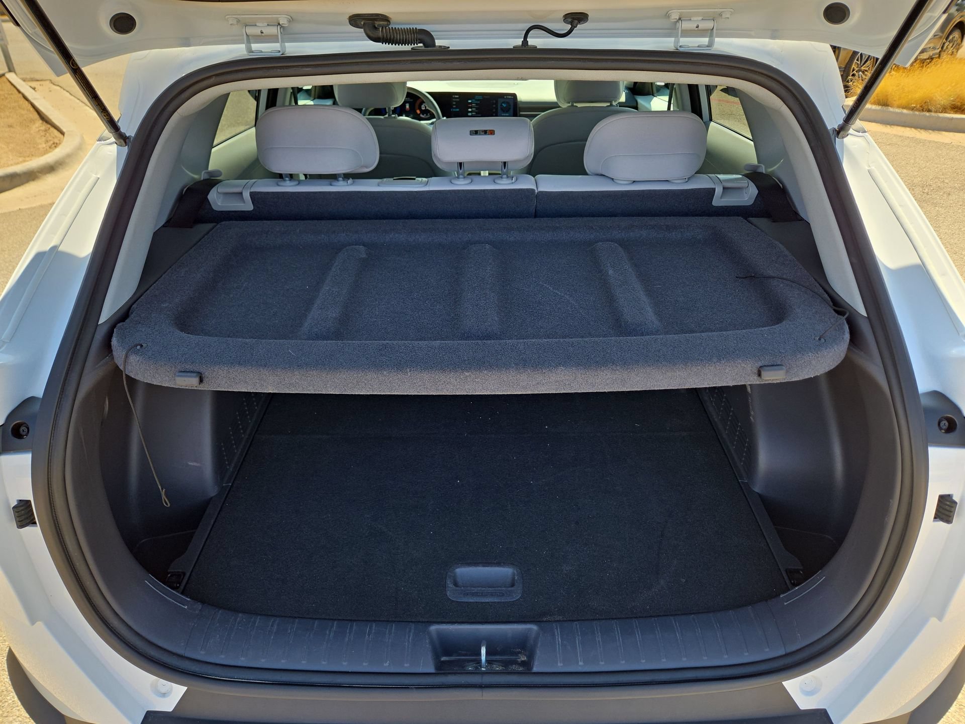 Used 2025 Hyundai Kona SEL FWD image 12
