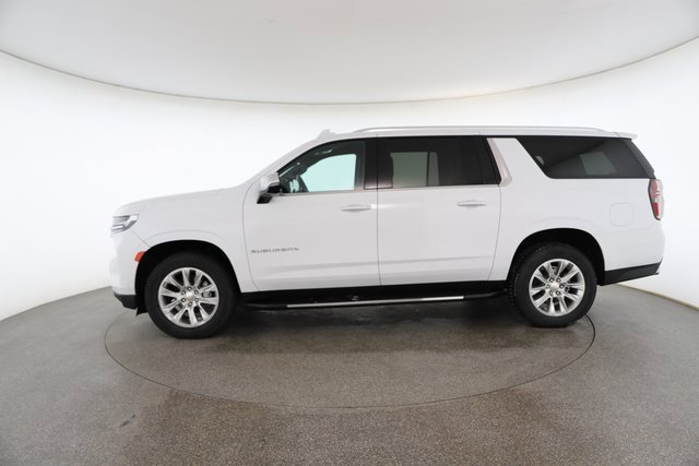 Used 2023 Chevrolet Suburban Premier image 5
