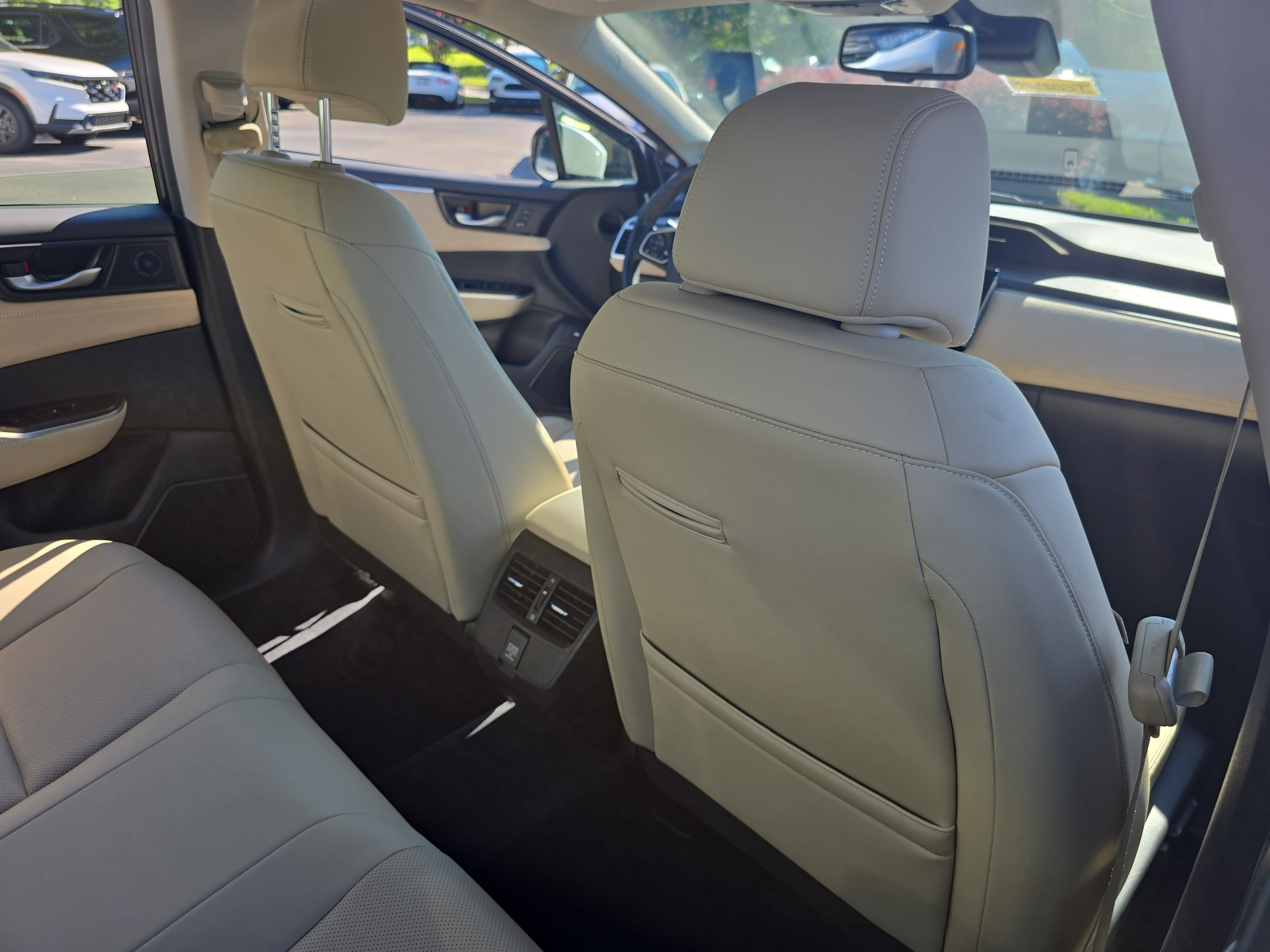 Used 2018 Honda Clarity Touring image 11