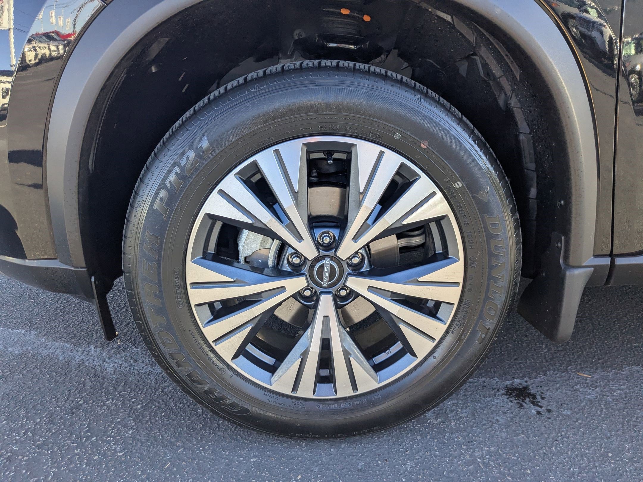 Used 2023 Nissan Rogue SV image 33