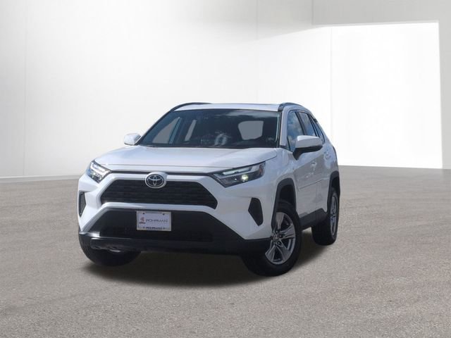 New 2025 Toyota RAV4 XLE