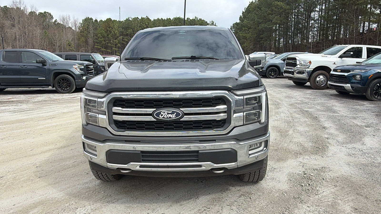 Used 2024 Ford F150 Lariat image 3