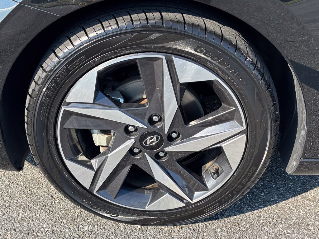 Used 2023 Hyundai Elantra SEL w/ Convenience Package FWD image 46