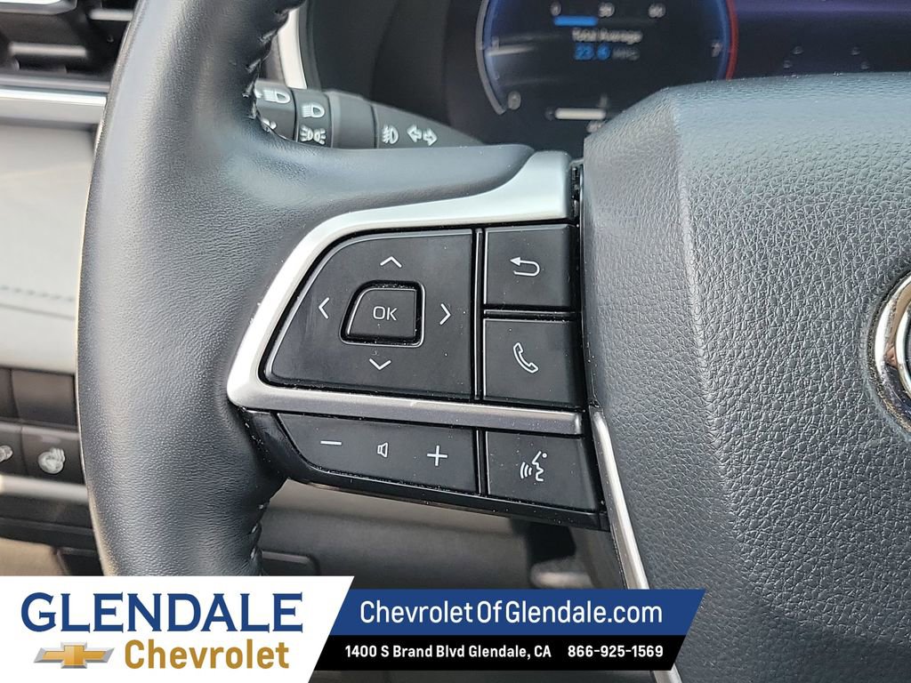 Used 2023 Toyota Highlander Limited image 33
