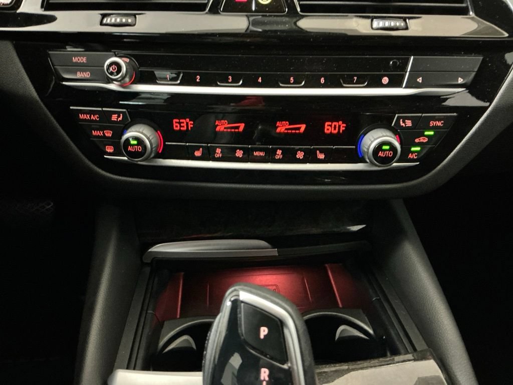 Certified 2023 BMW 530i w/ Convenience Package RWD image 12