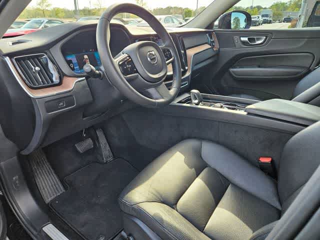 Used 2024 Volvo XC60 B5 Plus w/ Protection Package Premier AWD/4WD video 2