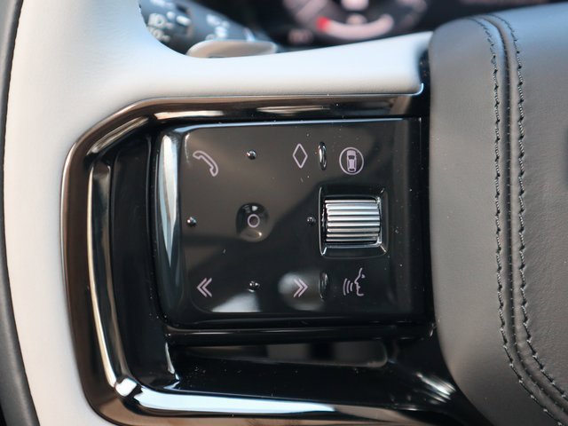 New 2025 Land Rover Range Rover Velar Dynamic SE image 21