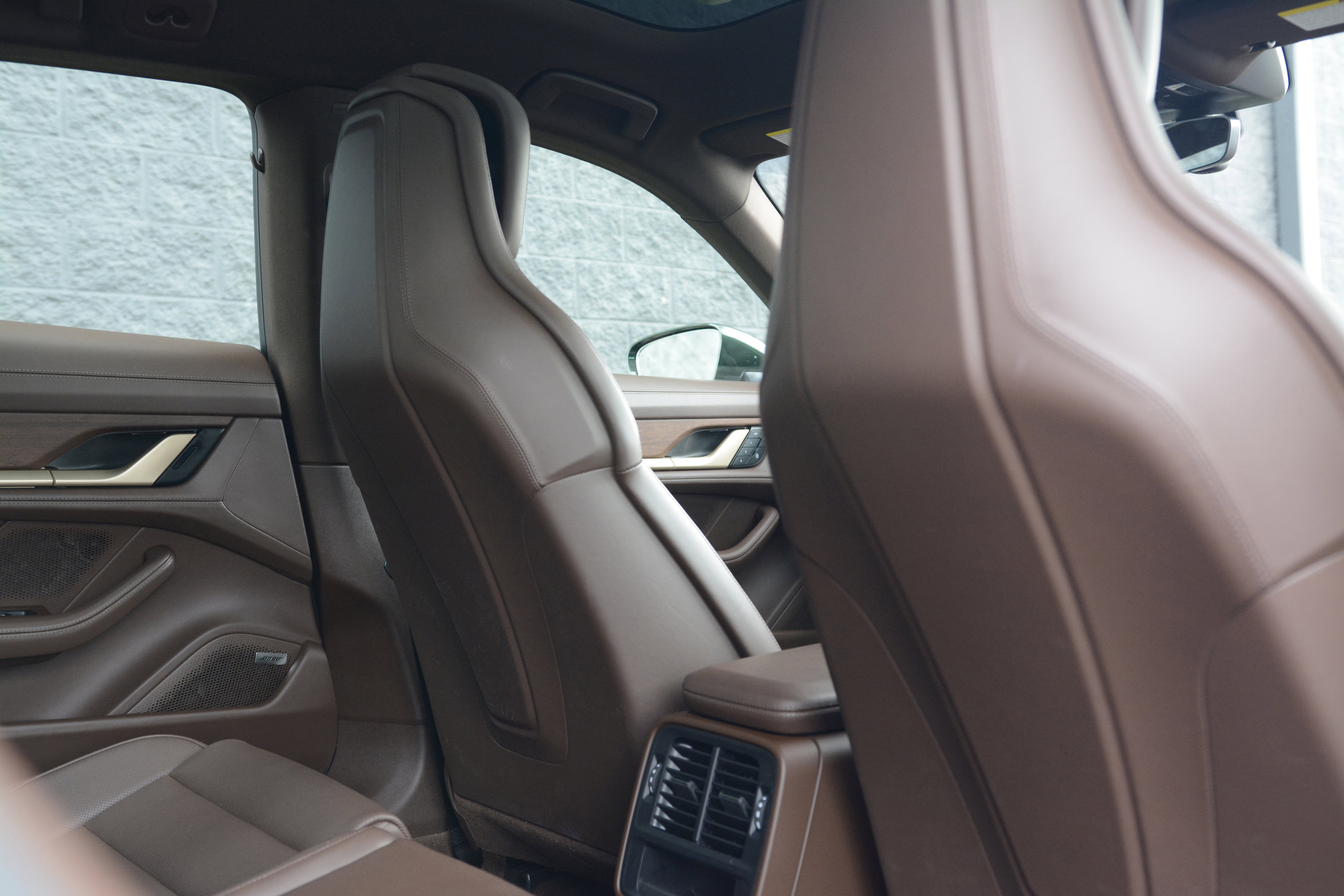 Certified 2025 Porsche Taycan 4 Cross Turismo AWD/4WD image 32