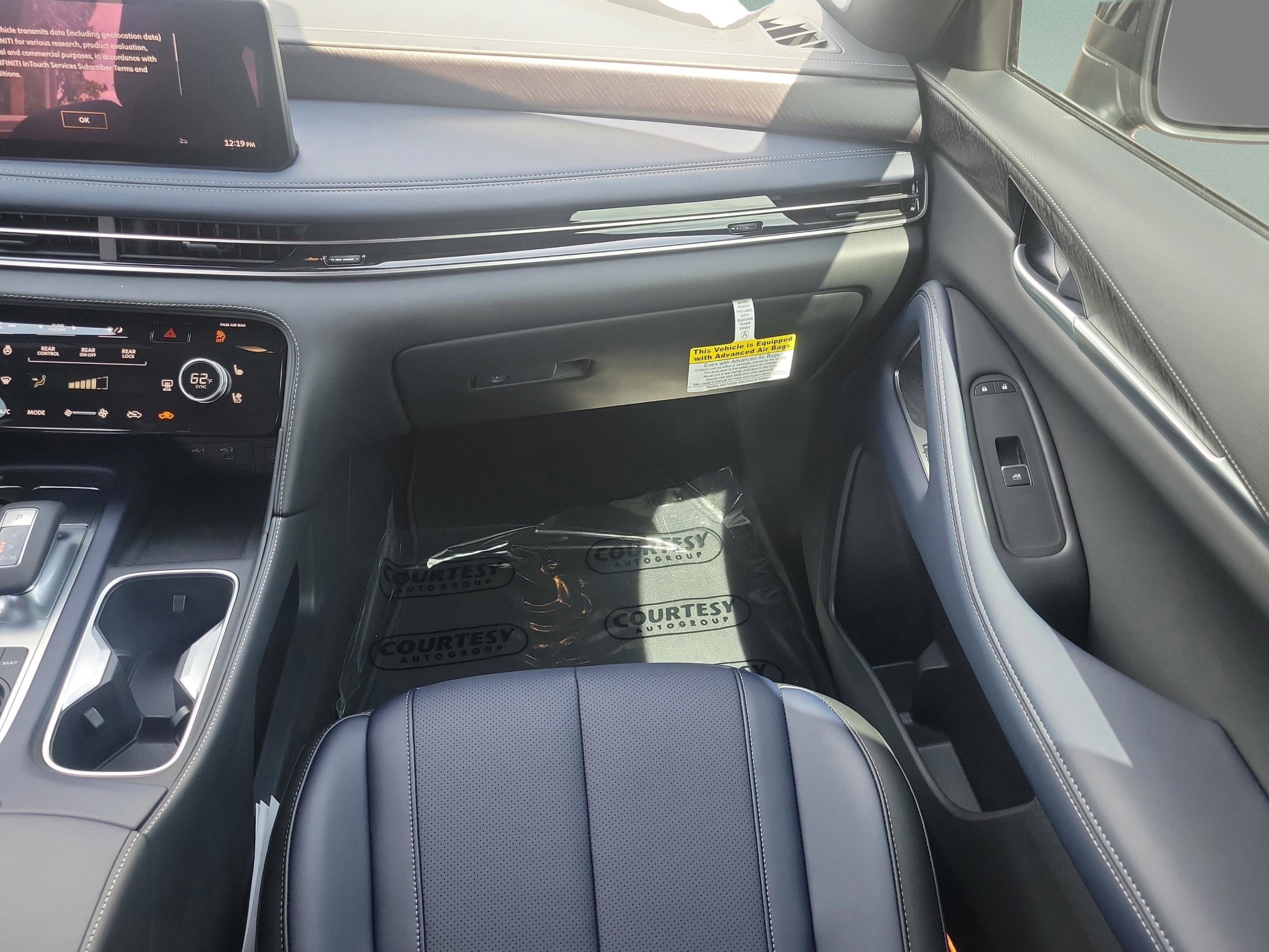 New 2026 INFINITI QX60 Sport w/ Dark Cargo Package image 15