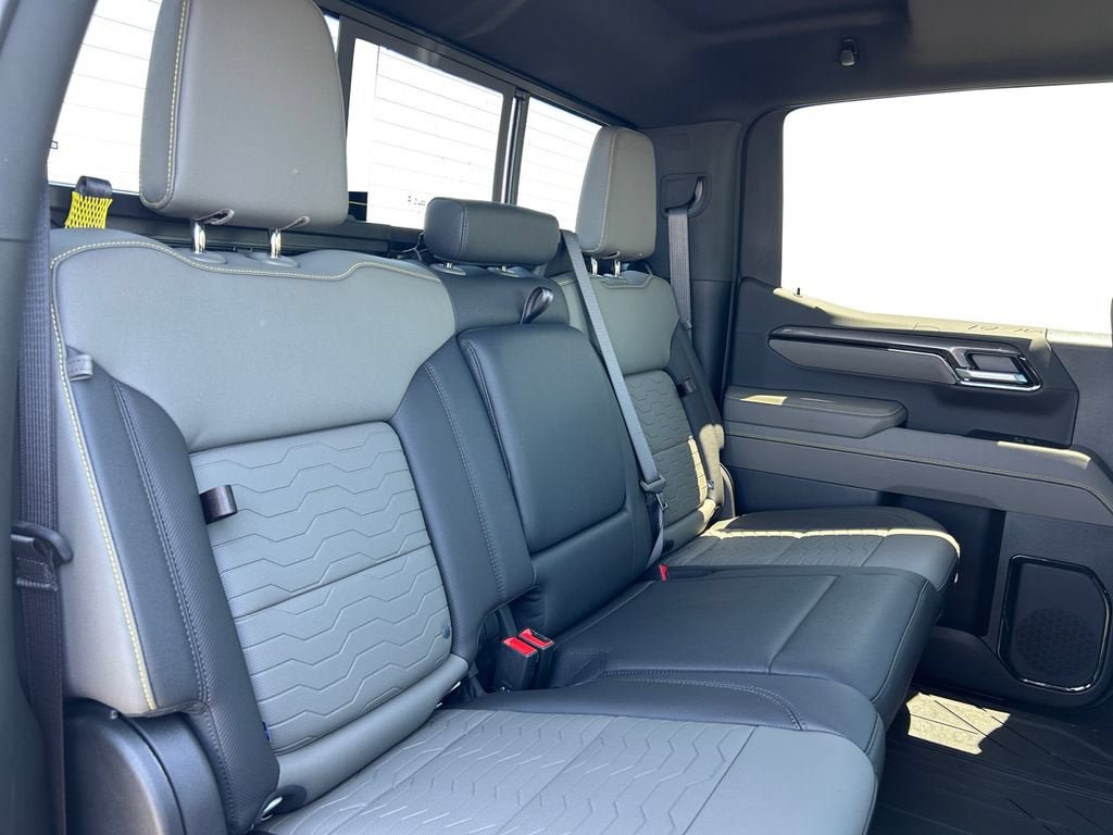 New 2026 Chevrolet Silverado 1500 ZR2 AWD/4WD image 18