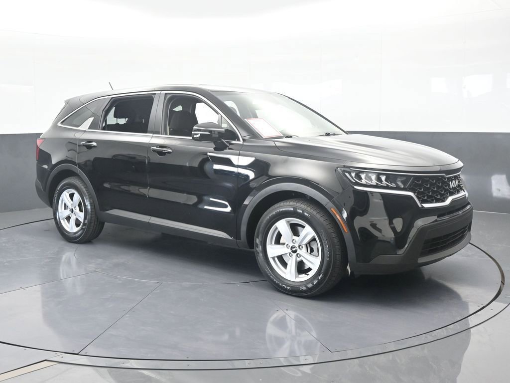 Used 2022 Kia Sorento LX image 8