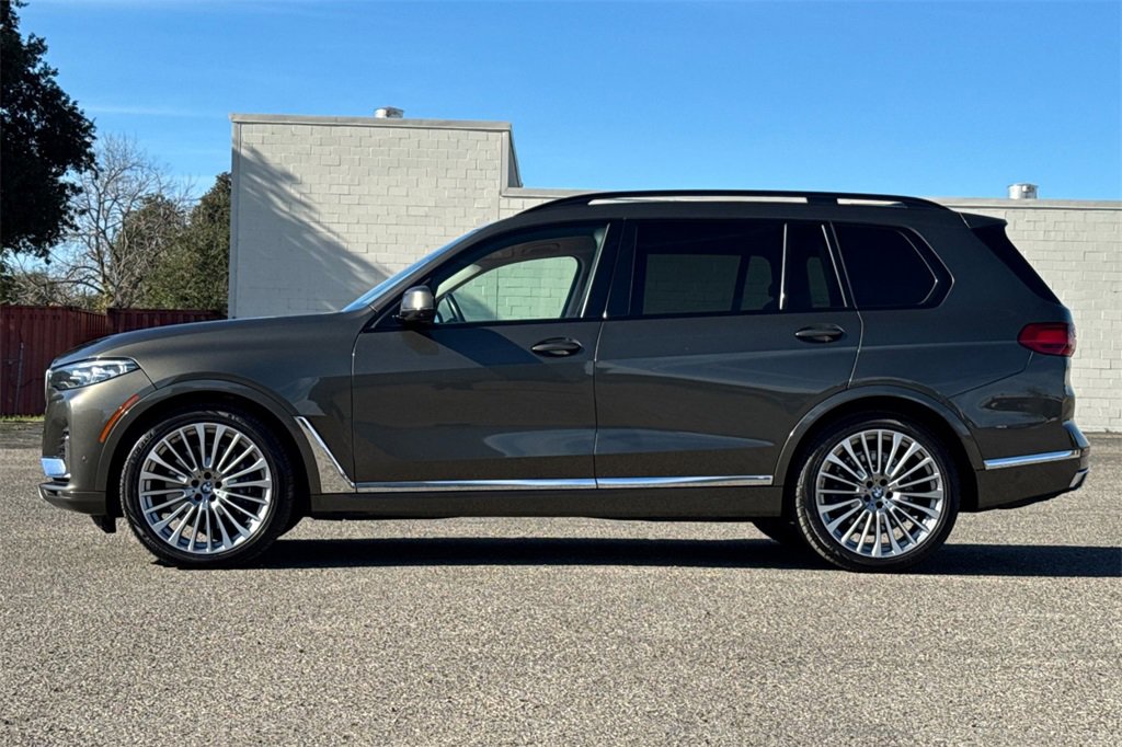 Used 2022 BMW X7 xDrive40i w/ Executive Package image 7