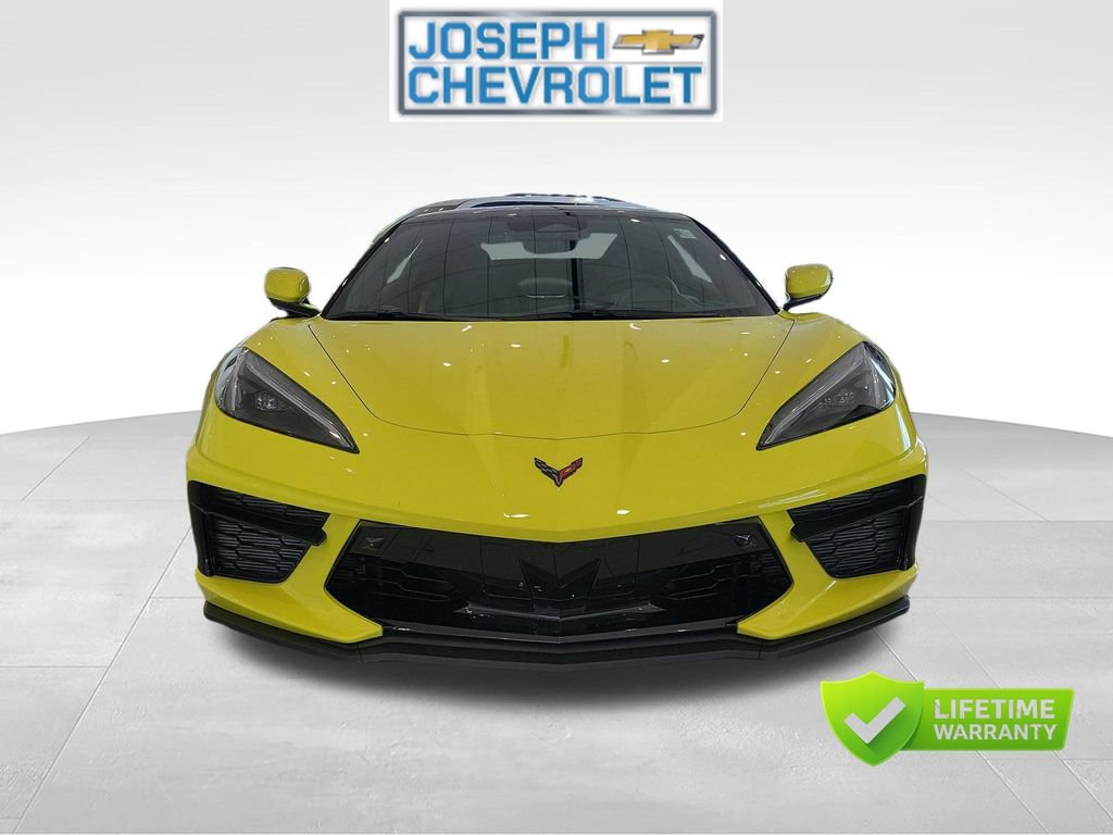 Used 2024 Chevrolet Corvette Stingray Preferred Conv w/ Z51 Performance Package RWD image 2