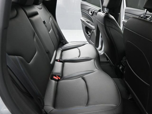 New 2025 Jeep Compass Limited w/ High Altitude Package image 19