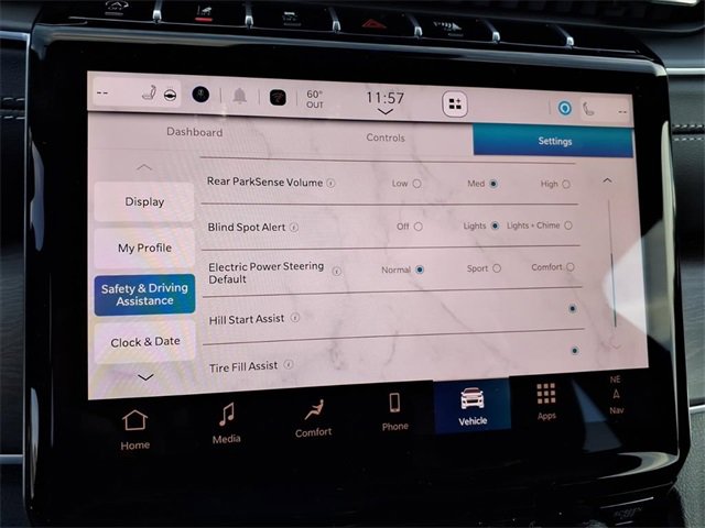 New 2025 Jeep Grand Cherokee L Limited image 13