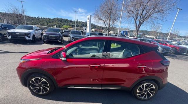 Used 2023 Chevrolet Bolt EUV Premier w/ Sun & Sound Package image 5