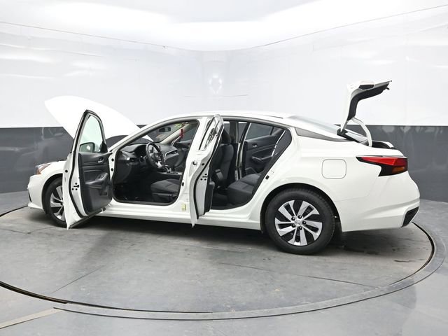 Used 2021 Nissan Altima 2.5 S FWD image 53