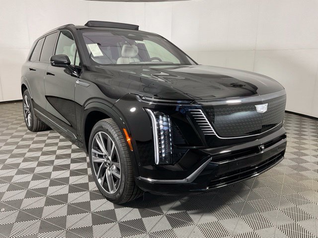 New 2026 Cadillac Vistiq Luxury w/ LPO, Floor Liner Package AWD/4WD image 3