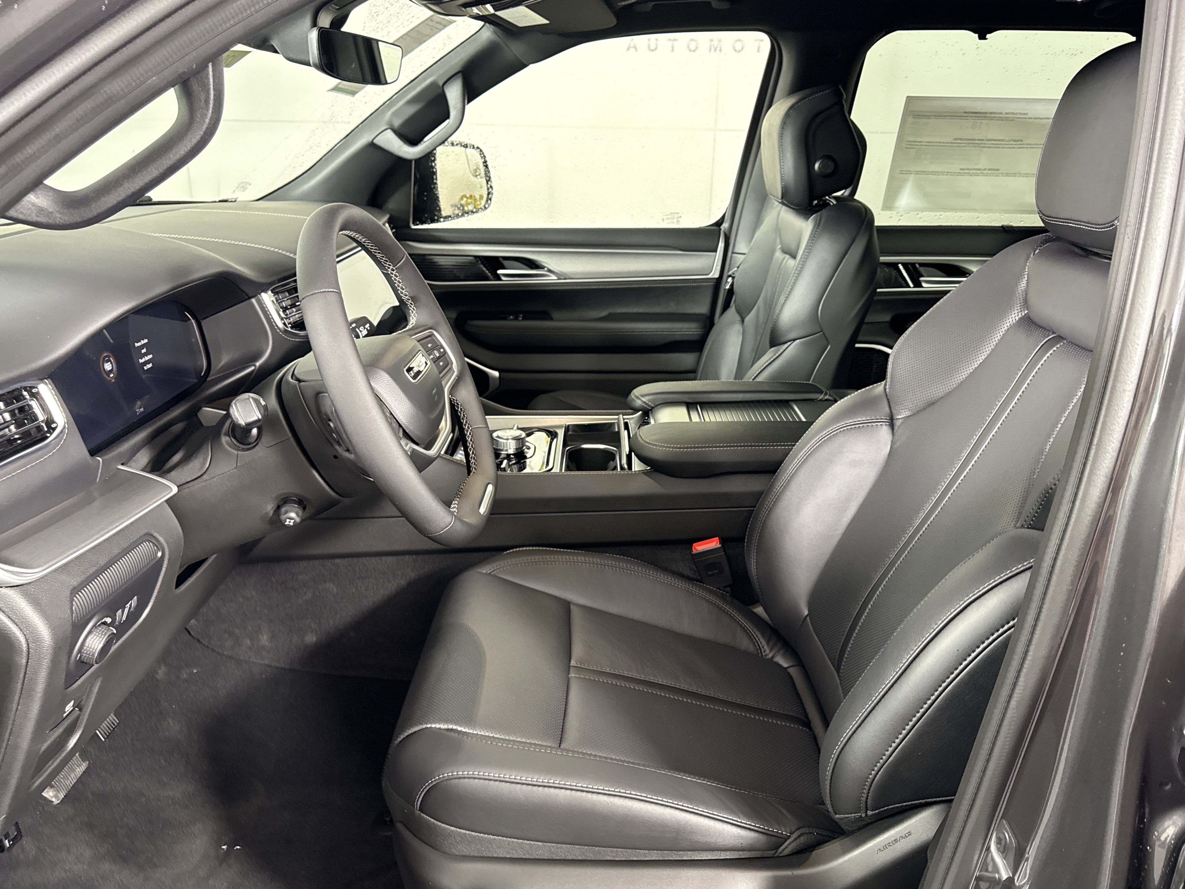 New 2026 Jeep Grand Wagoneer L Limited image 9