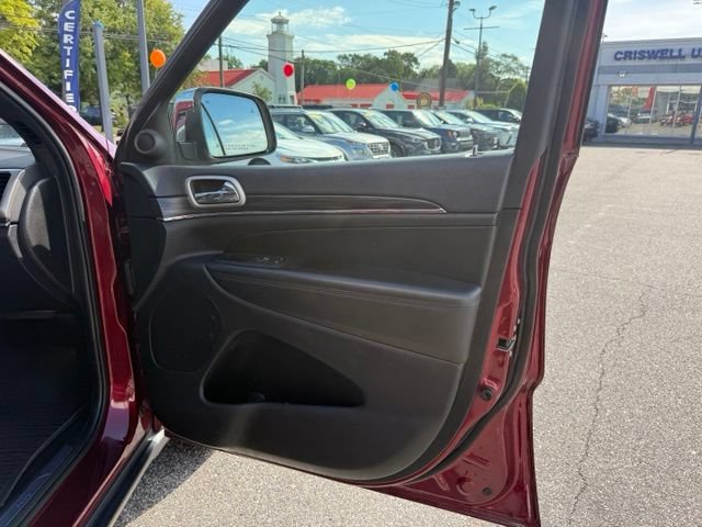 Used 2021 Jeep Grand Cherokee Limited AWD/4WD image 31