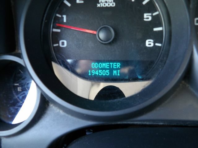 Used 2007 Chevrolet Silverado 1500 W/T w/ Towing Package AWD/4WD image 12